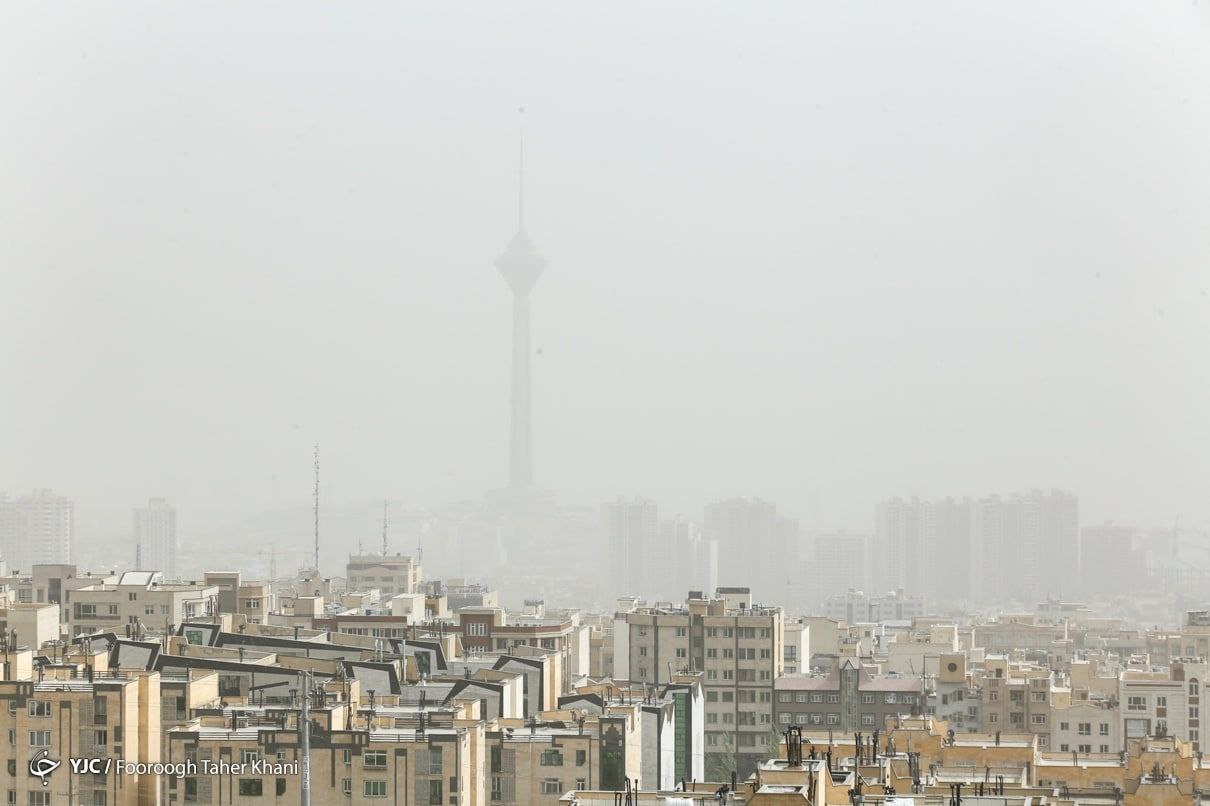 چرا اکثر دولت‌ها در شرایط حاد آلودگی هوا، شهر‌های درگیر را تعطیل نمی‌کنند؟
